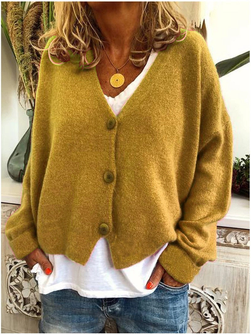 Anneliese – Kuscheliger Strick-Cardigan mit Knopfleiste